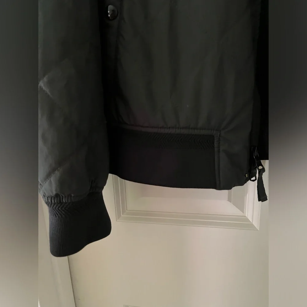 Banana Republic Motion Tech Bomber Jacket water resistant lightweight green